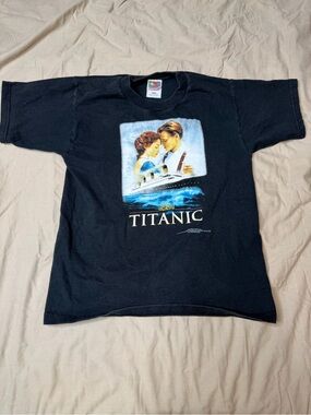 Rare Titanic 90s T Shirt Black Leonardo DiCaprio Movie Promo 1996 Size (14/16)